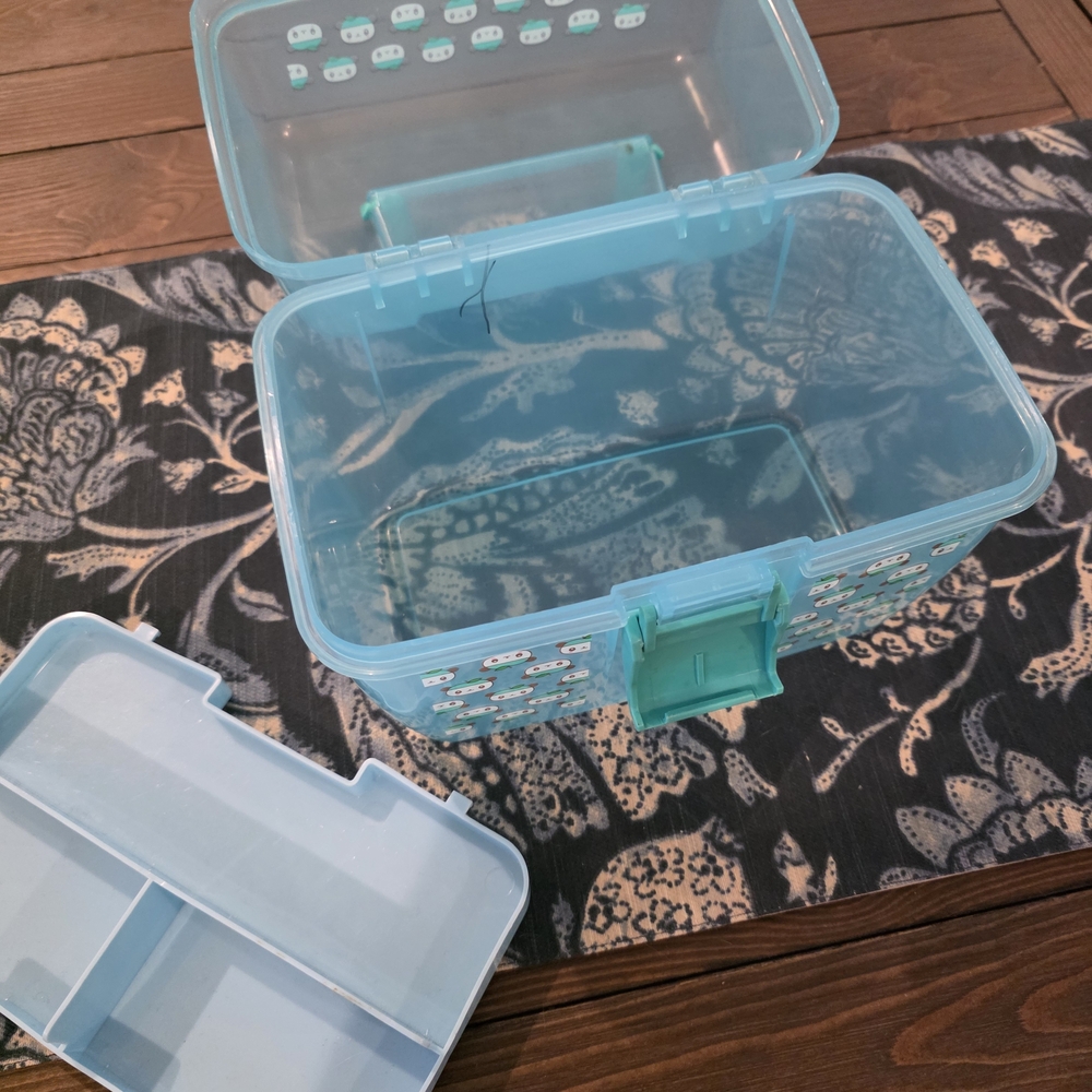 Sanrio Blue Pandapple Storage Box RARE - Picture 3 of 3